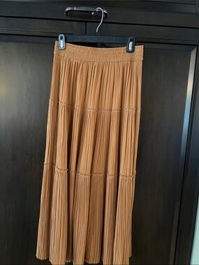 Pleated Tiered Maxi Skirt - Camel